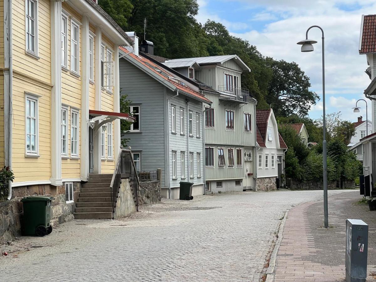 Fint, Gratis Parkering, Med 20 Min Till Goeteborg C Kungalv Ngoại thất bức ảnh