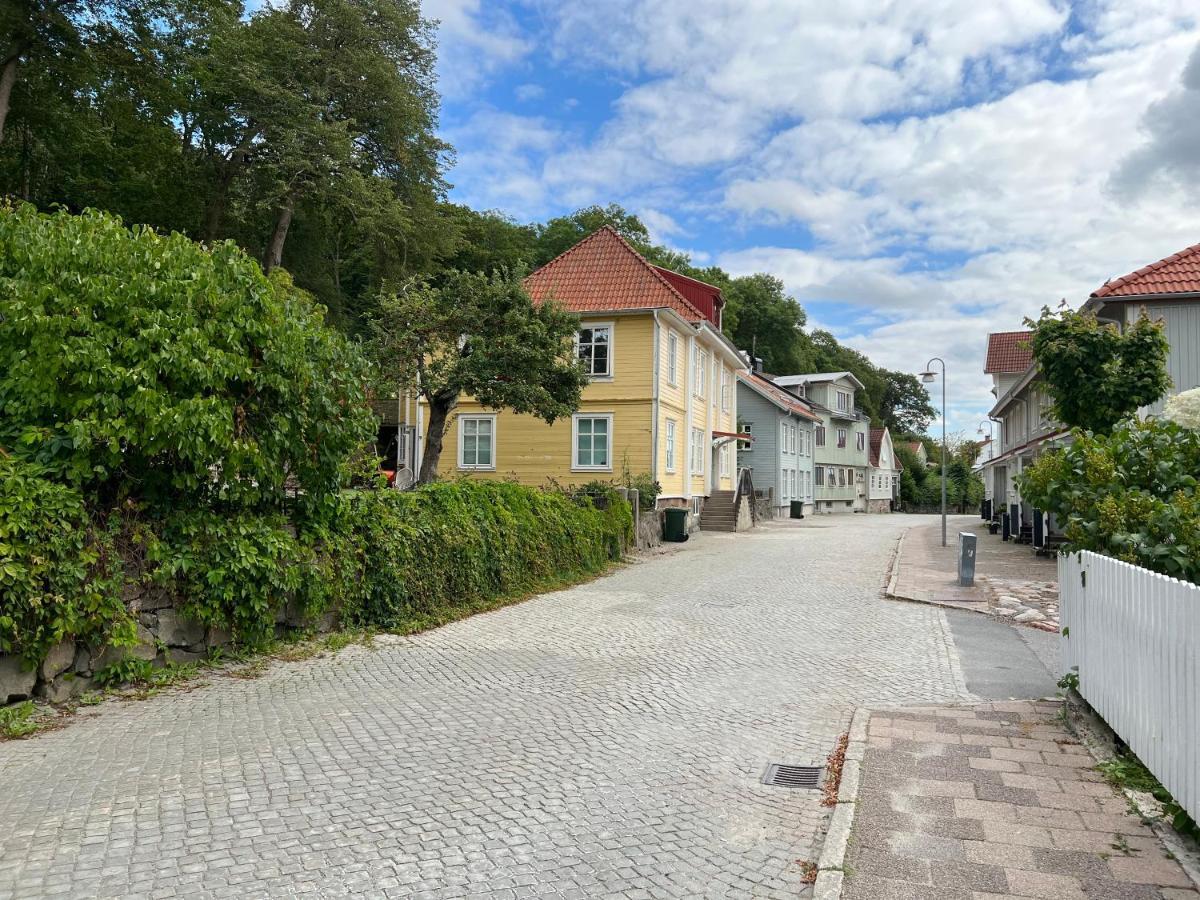 Fint, Gratis Parkering, Med 20 Min Till Goeteborg C Kungalv Ngoại thất bức ảnh